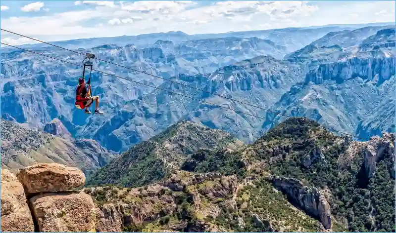 VIVE BARRANCAS DEL COBRE